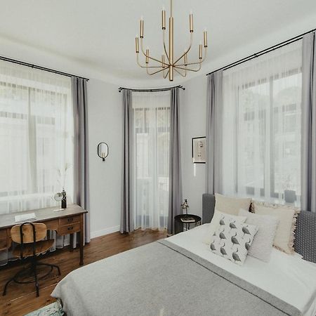 Cozy Apartment Near Zalgirio Arena By Urban Rent Kaunas Kültér fotó