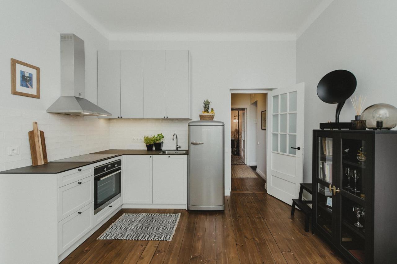 Cozy Apartment Near Zalgirio Arena By Urban Rent Kaunas Kültér fotó